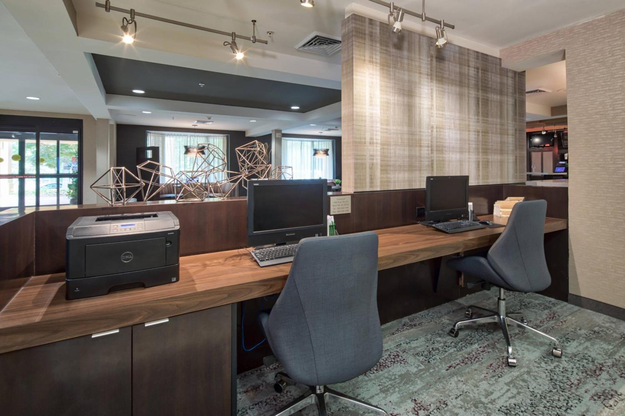מלון Courtyard By Marriott רוק היל מראה חיצוני תמונה