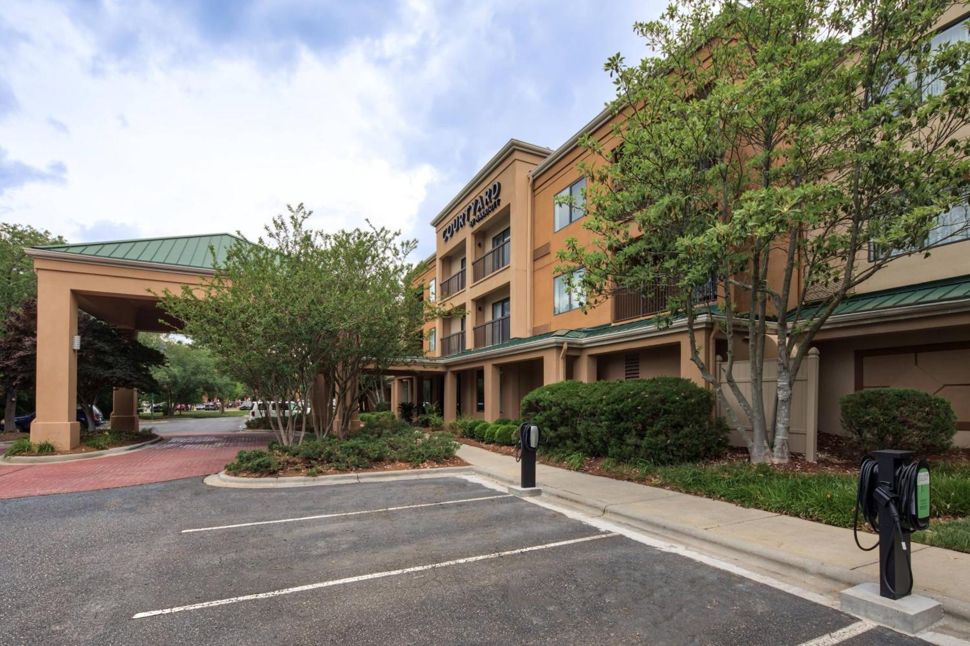 מלון Courtyard By Marriott רוק היל מראה חיצוני תמונה
