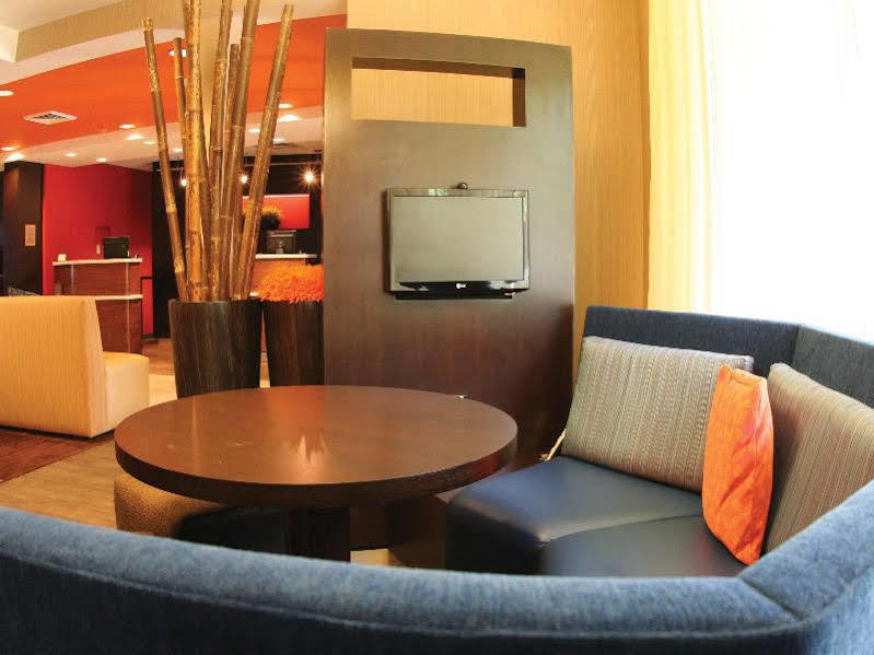 מלון Courtyard By Marriott רוק היל מראה חיצוני תמונה